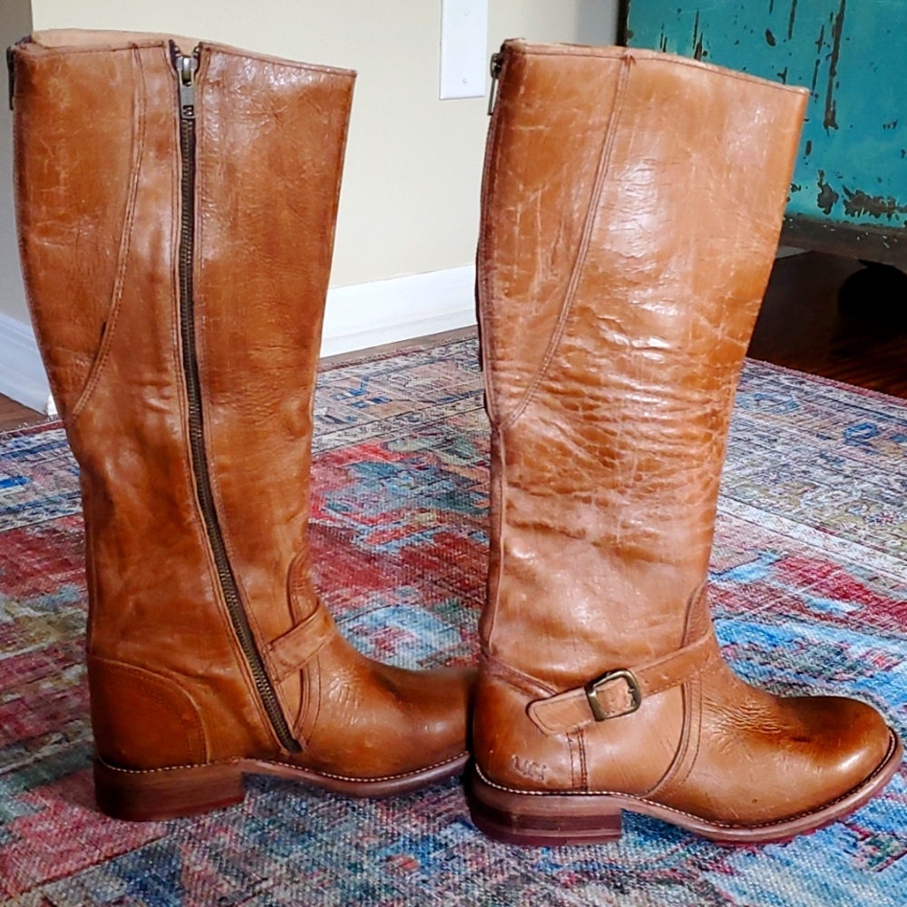 BEDSTU BOOTS NWOT  brown zippers never worn size 8